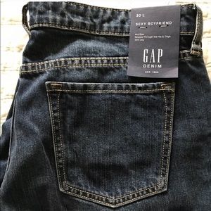 Gap Sexy Boyfriend jeans